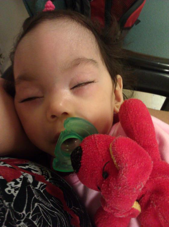 Sleepy lttle Mia, I love you my darling